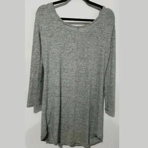 Knot Sisters Women's Top Tunic
Size XS